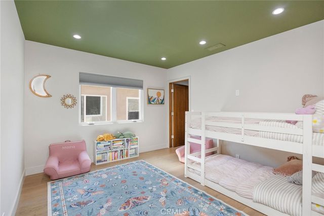 4001 Elm, Long Beach, CA 90807