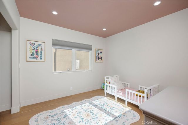 4001 Elm, Long Beach, CA 90807
