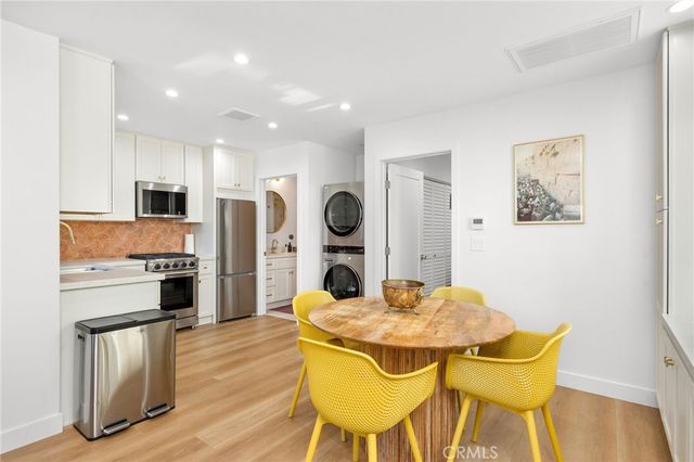 4001 Elm, Long Beach, CA 90807
