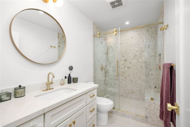 4001 Elm, Long Beach, CA 90807