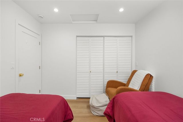 4001 Elm, Long Beach, CA 90807