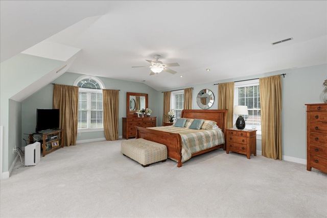 1049 Bridge Street, Pelham, NH 03076