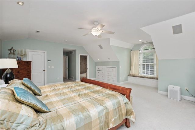 1049 Bridge Street, Pelham, NH 03076