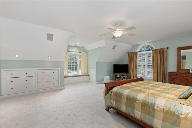 1049 Bridge Street, Pelham, NH 03076