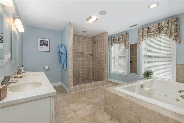 1049 Bridge Street, Pelham, NH 03076