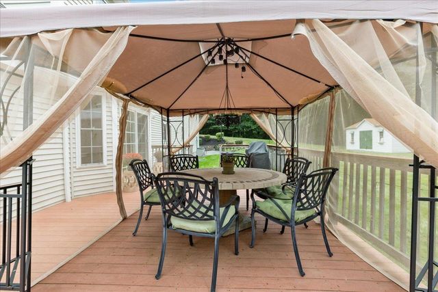 1049 Bridge Street, Pelham, NH 03076