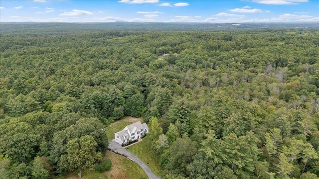 1049 Bridge Street, Pelham, NH 03076