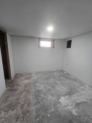 515 13th Avenue, Rock Falls, IL 61071