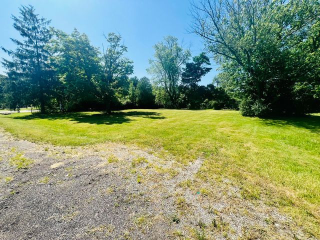 750 Polfus Drive, Benton Twp, MI 49022