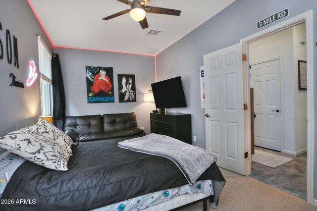 4215 W BRADSHAW CREEK Lane, New River, AZ 85087