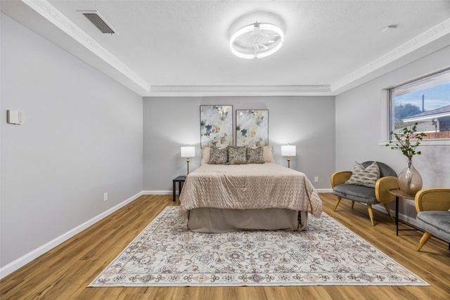 9320 Whitehurst Drive, Dallas, TX 75243