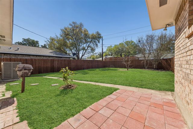 9320 Whitehurst Drive, Dallas, TX 75243