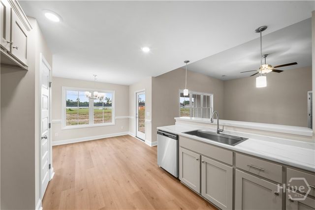 668 Belfast Loop, Ellabell, GA 31308
