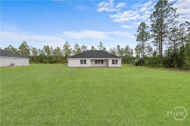 668 Belfast Loop, Ellabell, GA 31308