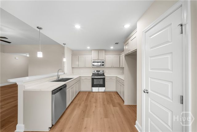 668 Belfast Loop, Ellabell, GA 31308
