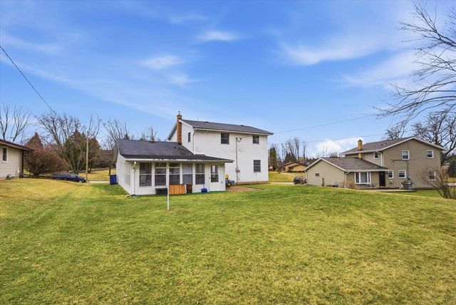 424 E Norport DRIVE, Port Washington, WI 53074