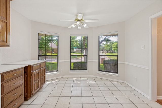 1213 Downwood Drive, Burleson, TX 76028