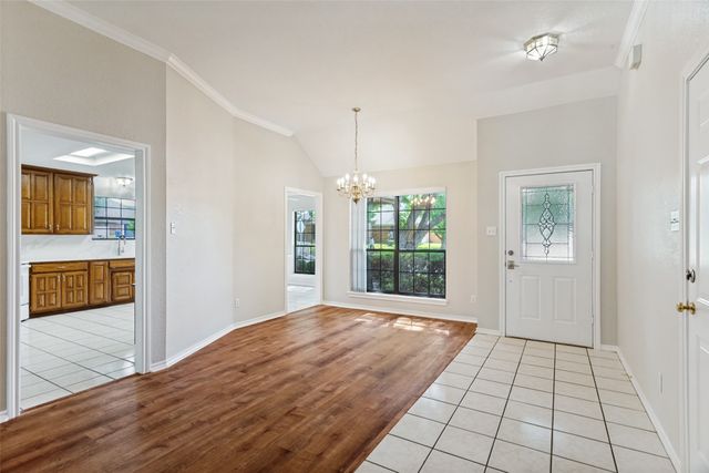 1213 Downwood Drive, Burleson, TX 76028