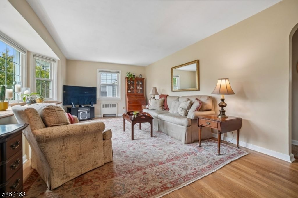 926 Steib Ter, Union Twp., NJ 07083 — photo 2