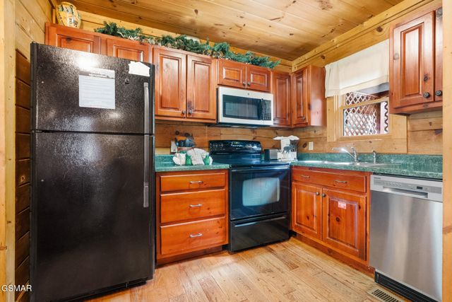 1633 Jed Trail, Sevierville, TN 37862