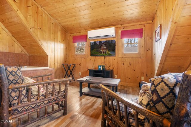 1633 Jed Trail, Sevierville, TN 37862