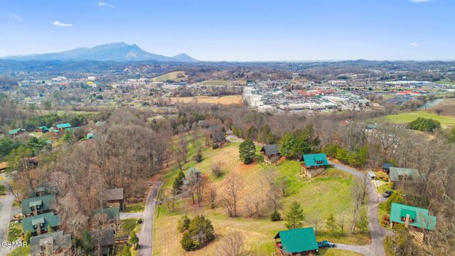 1633 Jed Trail, Sevierville, TN 37862