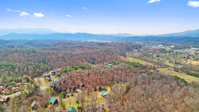 1633 Jed Trail, Sevierville, TN 37862