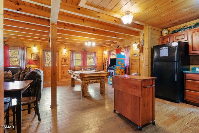 1633 Jed Trail, Sevierville, TN 37862