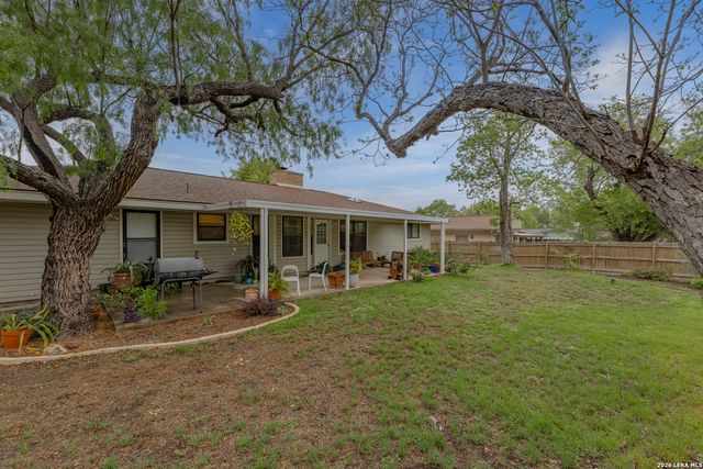 5634 Castle Knight, San Antonio, TX 78218