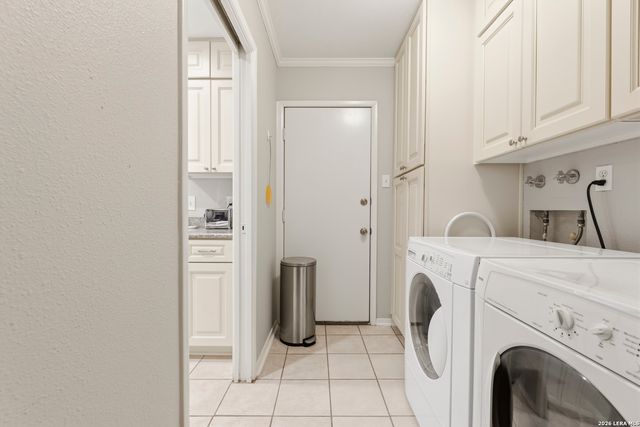 5634 Castle Knight, San Antonio, TX 78218