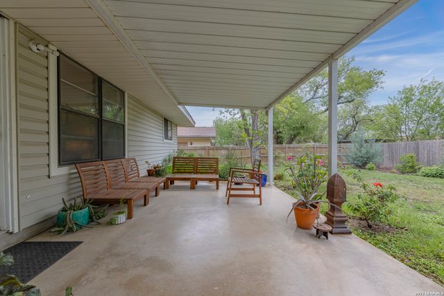 5634 Castle Knight, San Antonio, TX 78218