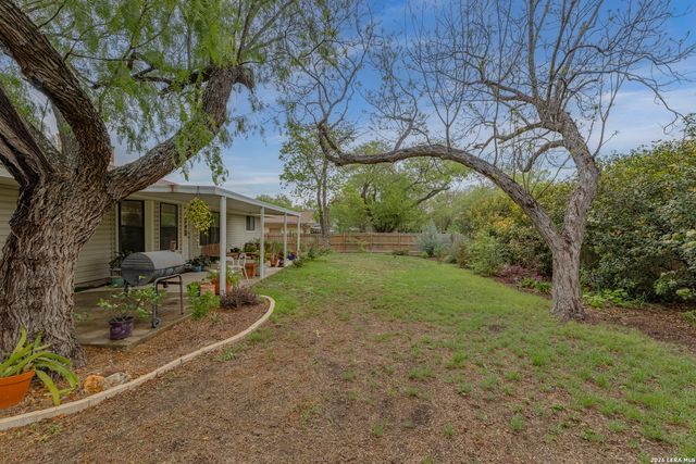 5634 Castle Knight, San Antonio, TX 78218