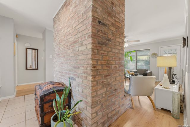 5634 Castle Knight, San Antonio, TX 78218