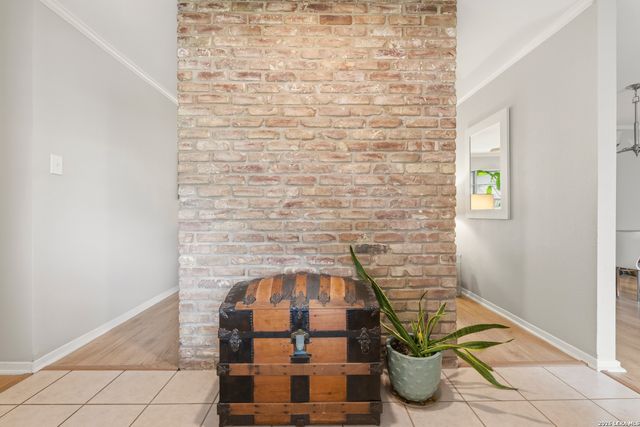 5634 Castle Knight, San Antonio, TX 78218