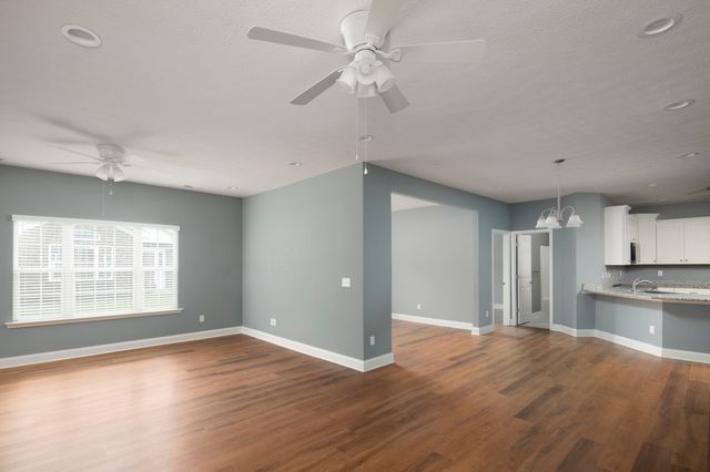 152 Christal Drive, Georgetown, KY 40324