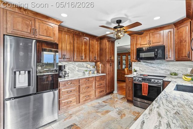 8742 Hyne Road, Brighton Township, MI 48114