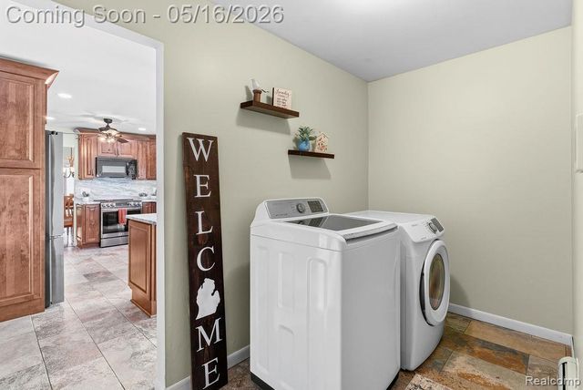 8742 Hyne Road, Brighton Township, MI 48114
