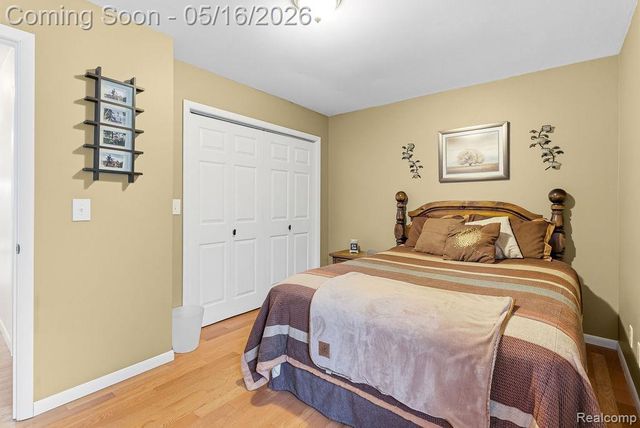 8742 Hyne Road, Brighton Township, MI 48114