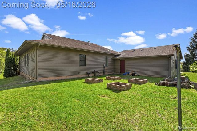 8742 Hyne Road, Brighton Township, MI 48114