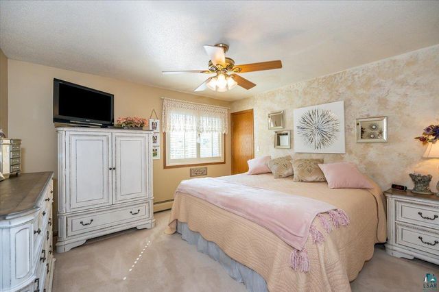 1605 N 54th St, Superior, WI 54880