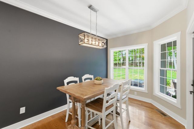 1008 Forrest Court, Versailles, KY 40383