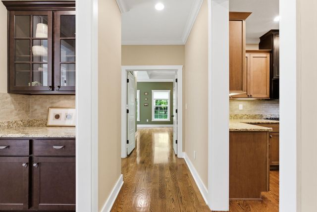 1008 Forrest Court, Versailles, KY 40383