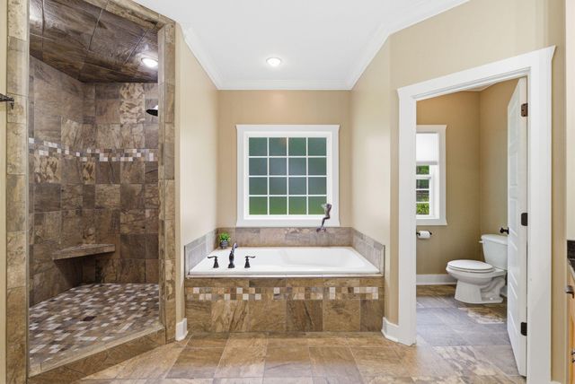 1008 Forrest Court, Versailles, KY 40383