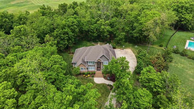 1008 Forrest Court, Versailles, KY 40383