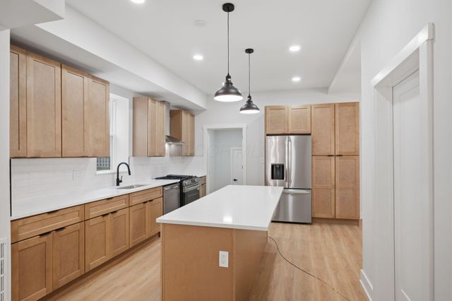156 Wilson Avenue, Columbus, OH 43205