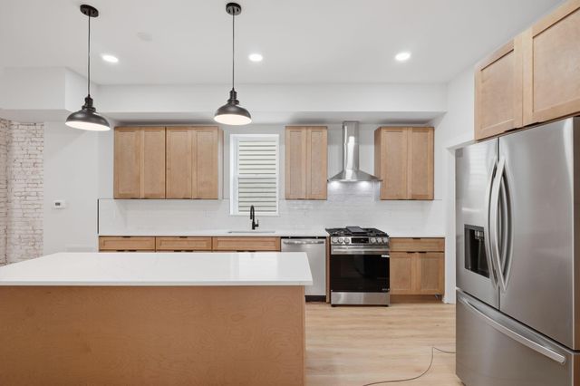 156 Wilson Avenue, Columbus, OH 43205
