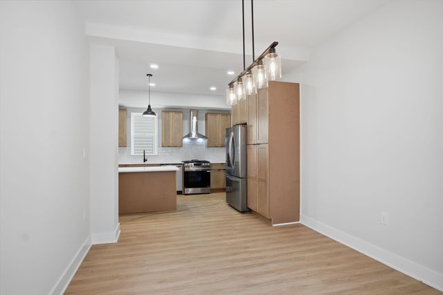 156 Wilson Avenue, Columbus, OH 43205