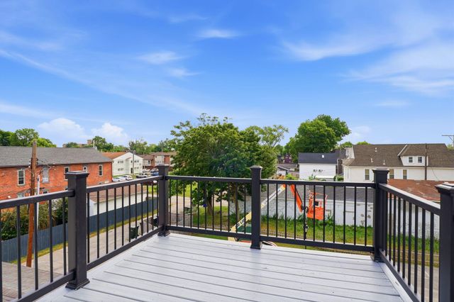 156 Wilson Avenue, Columbus, OH 43205
