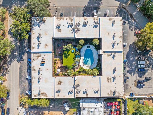 300 Bayou Blvd 114, Pensacola, FL 32503