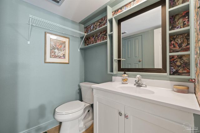 300 Bayou Blvd 114, Pensacola, FL 32503